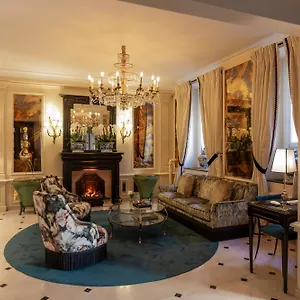 4* فندق ويست إند