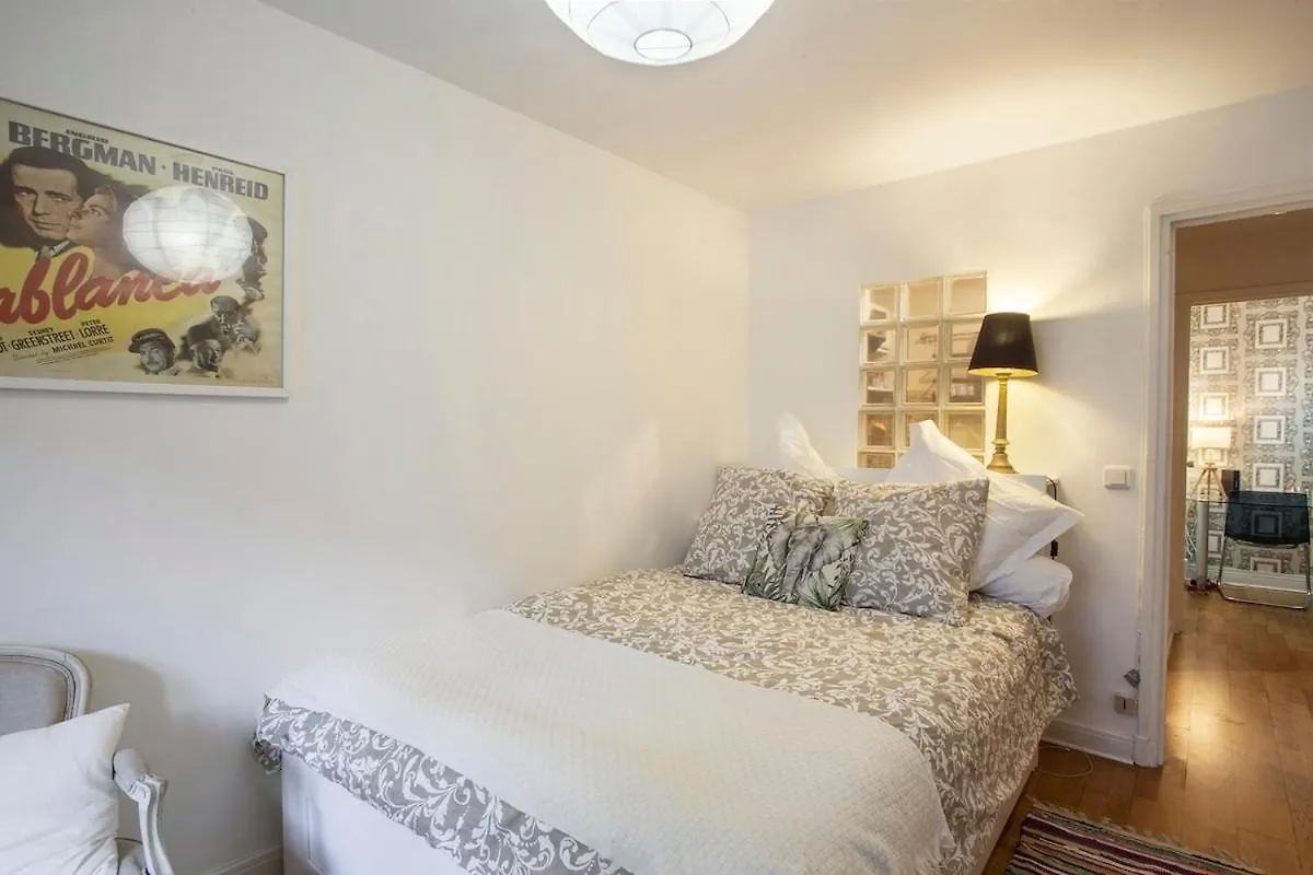Marais Nest Apartment Paris France